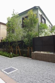 ＬＩＭＥＲＥＳＩＤＥＮＣＥ　ＨＩＫＩＦＵＮＥ 