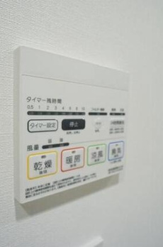 ＬＩＭＥＲＥＳＩＤＥＮＣＥ　ＨＩＫＩＦＵＮＥ 