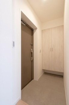 ＯＮＥ　ＲＯＯＦ　ＦＬＡＴ　ＴＯＧＯＳＨＩ 