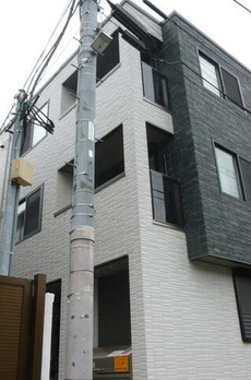 Ｅａｓｔ２２８ 