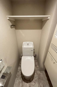 ウェルスクエア西新宿五丁目 