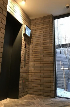 コンフォリア新宿 