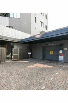 西麻布フォレストプラザ 