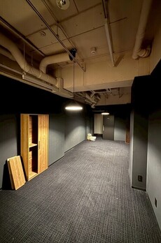 銀座中央通りビル 