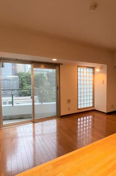 アブレスト島津山 