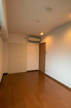 アブレスト島津山 