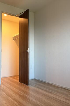 パレステージ六町Ⅴ 