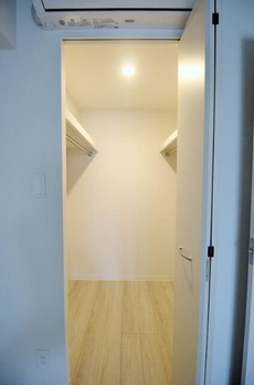 Ｎ　ｒｅｓｉｄｅｎｃｅ　ＳＵＭＩＹＯＳＨＩ 