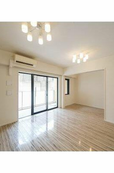 イニシアイオ西麻布 