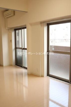 ＥＳＰＥＲＡＮＺＡ　ＡＺＡＢＵ 