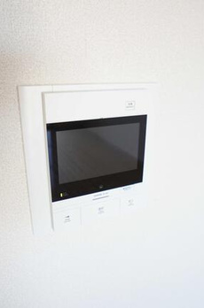 パスレル秀栄 