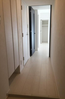 エストゥルース入谷 