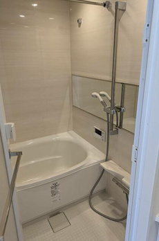 部屋番号：８０１ 