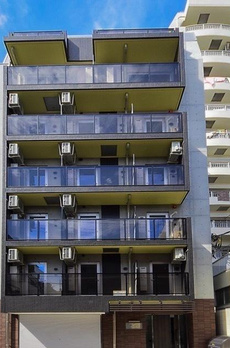 Ｆｉｒｓｔ　Ｒｅｓｉｄｅｎｃｅ　西日暮里 