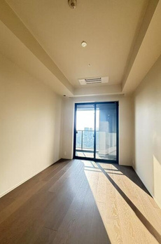 ＷＯＲＬＤ　ＴＯＷＥＲ　ＲＥＳＩＤＥＮＣＥ 