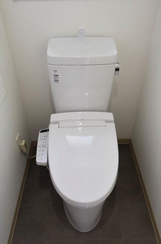 First Residence 西日暮里 