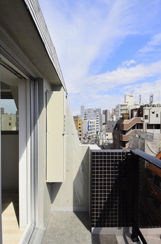 First Residence 西日暮里 