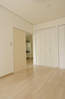 関ビル 