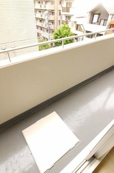 関ビル 