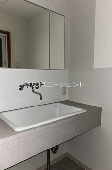 ＢＯＷ　ＨＯＵＳＥ　Ｂ棟 