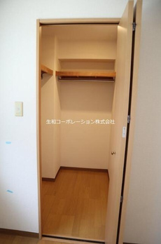 ユーナス 