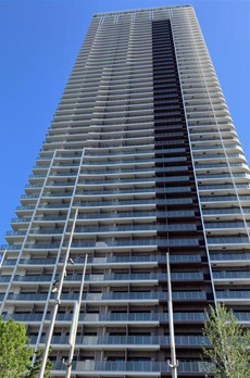 ＨＡＲＵＭＩ　ＦＬＡＧ　ＰＡＲＫ　ＶＩＬＬＡＧＥ　Ｔ棟 