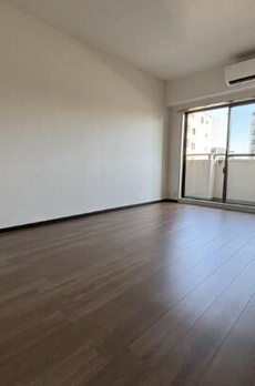 ガーデンコート下馬 