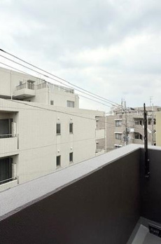 Ｂｒｉｌｌｉａ　ｉｓｔ　北沢 