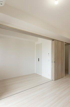 ＲＥＳＩＤＥＮＣＥ　ＫＯＥＮＪＩ 