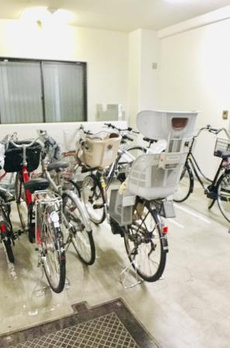 シティハイツ根津 