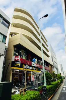 ロイヤルプラザ滝野川 