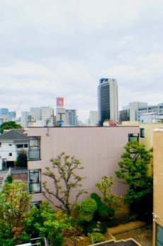 Ｂｒｉｌｌｉａ　ｉｓｔ　西麻布霞町 