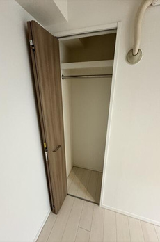 キャヴィム綾瀬 