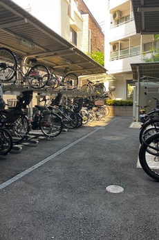 クレストラフィーネ旗の台 