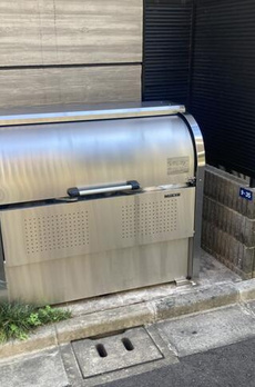 トリエールＥＢＩＳＵ 