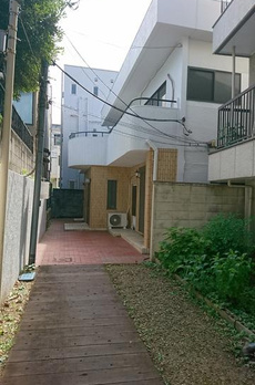 代々木一戸建（辻元邸） 