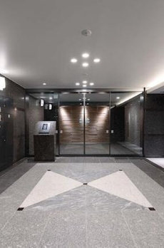 ルーブル蓮根弐番館 