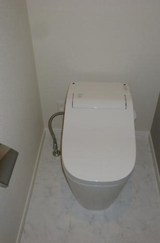 奥沢戸建貸家 
