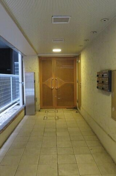 アブレスト浜町 