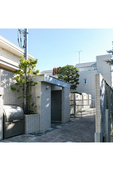 ナチュラーレ代沢 