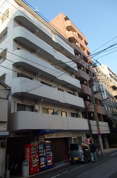 ホワイトアベニュー古谷 