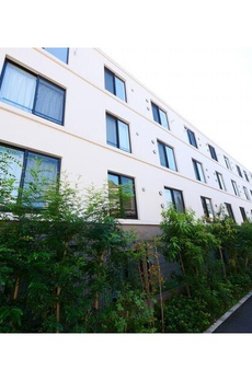 ラクラス中野南台 