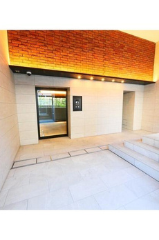 ラクラス中野南台 