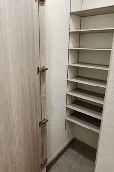 グラナーデ中葛西２ 