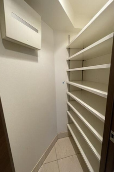 ウェルロード中野新橋 