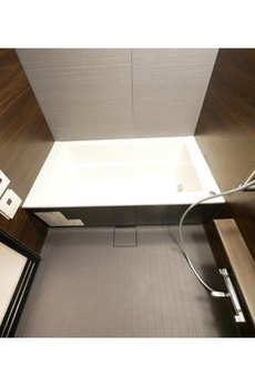 コンフォリア新宿イーストサイドタワー 