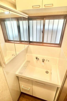 千歳台２丁目戸建 
