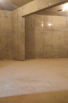 NOZY新宿 B1階　参考写真（新築時）