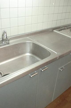部屋番号：301 