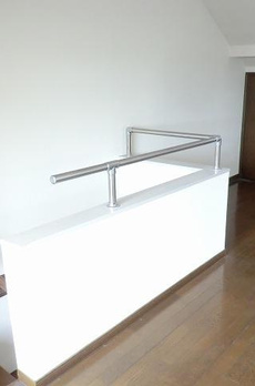 部屋番号：301 